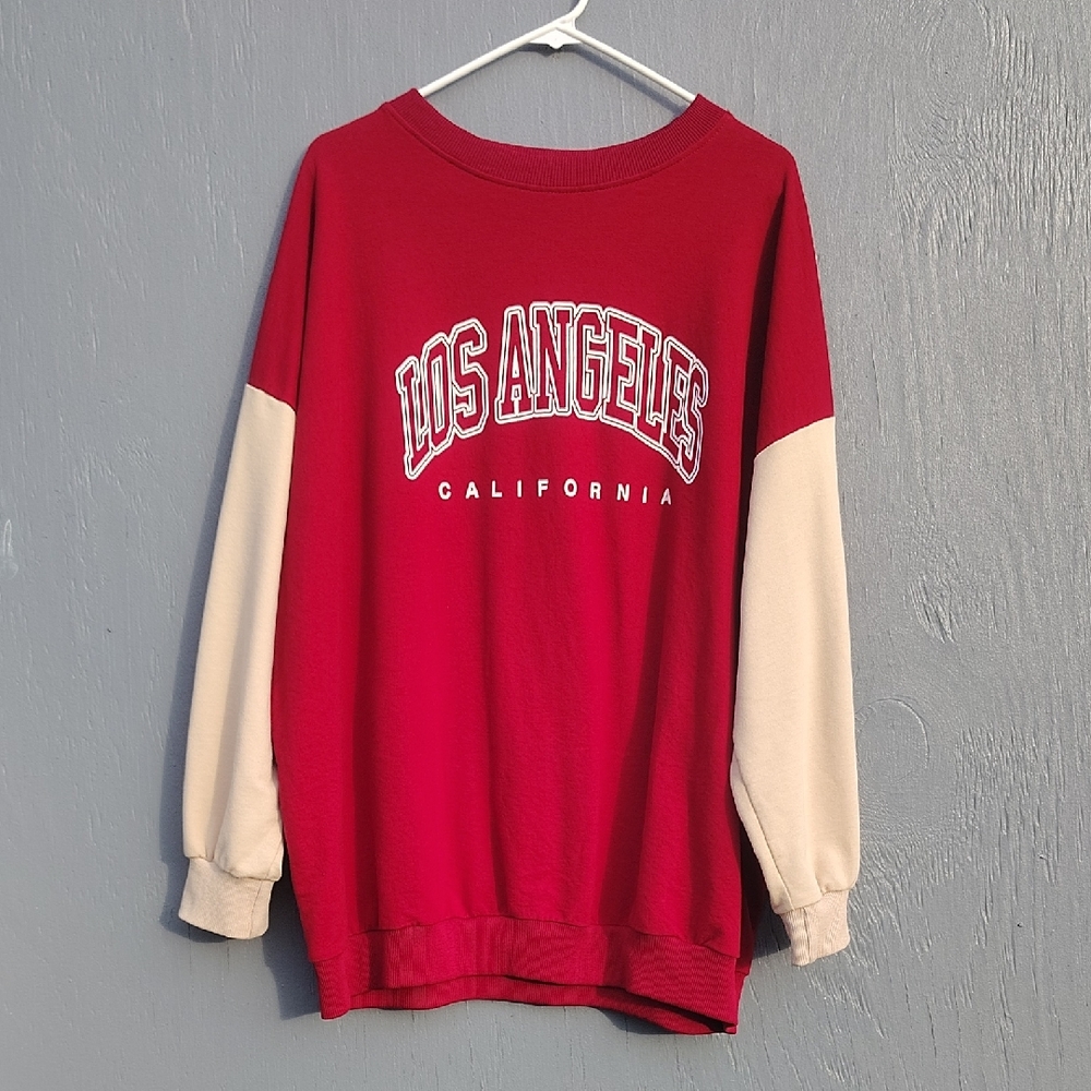 Shein Men's Red and Cream Los Angeles Sweatshirt Size M